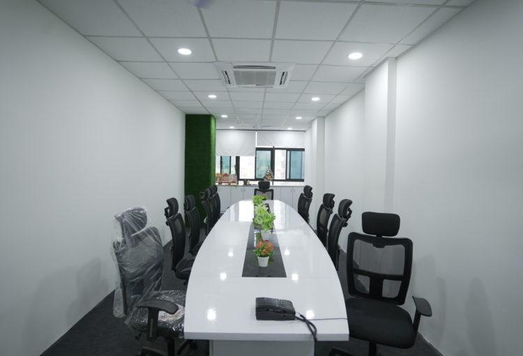 Let's get this meeting started at Virtual Coworks Indore